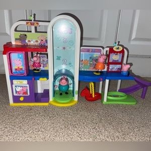 Peppa Pig shopping mall playset
